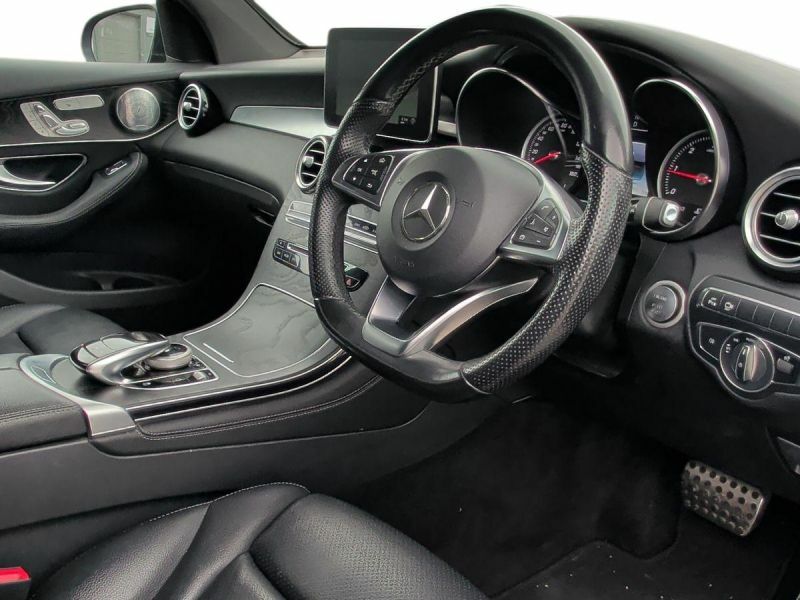 Mercedes-Benz GLC Class Glc 220 D 4Matic Amg Line Premium Plus White #5