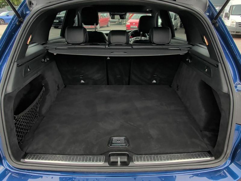 Mercedes-Benz GLC Class Glc 220 D 4Matic Amg Line Premium Plus White #14