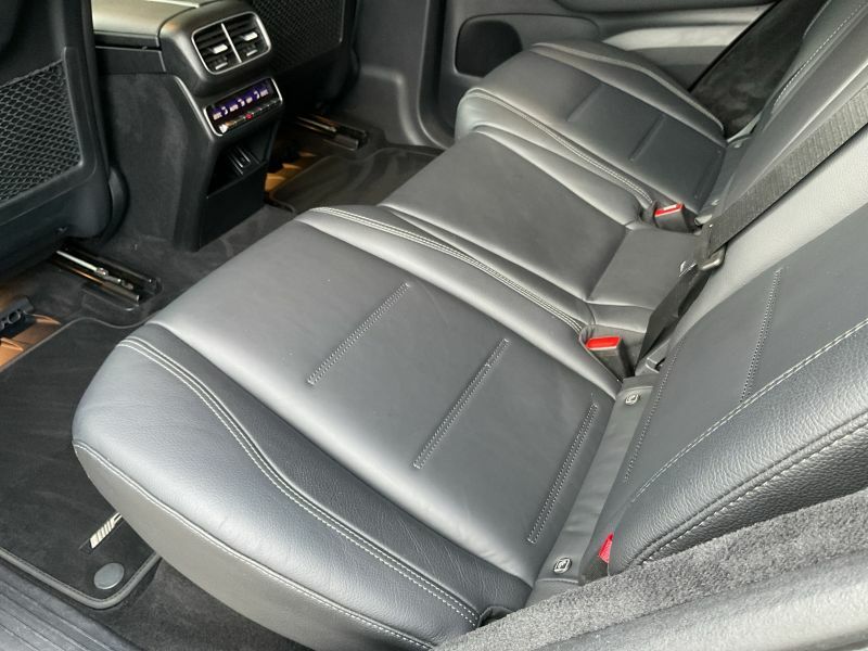 Mercedes-Benz GLE Class Diesel #39