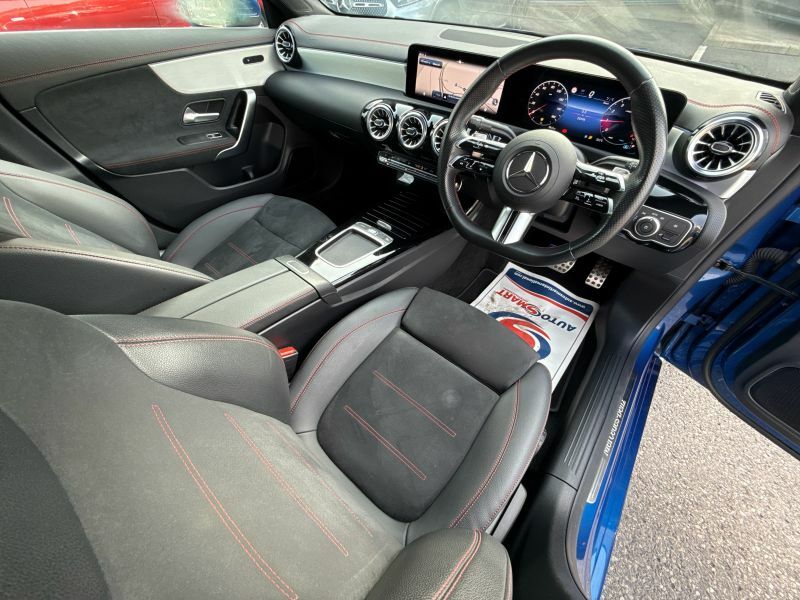 Mercedes-Benz CLA Class Saloon WA73TMZ Blue #5