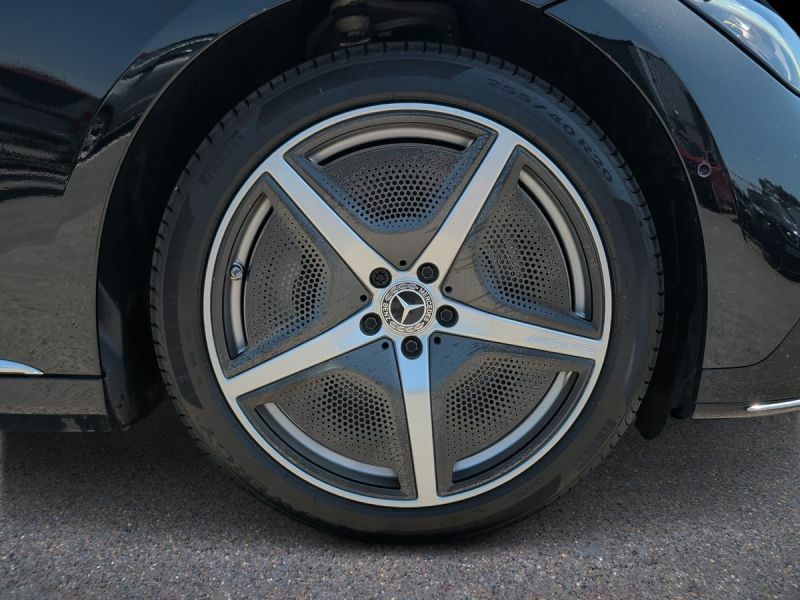 Mercedes-Benz EQE Saloon Black #4