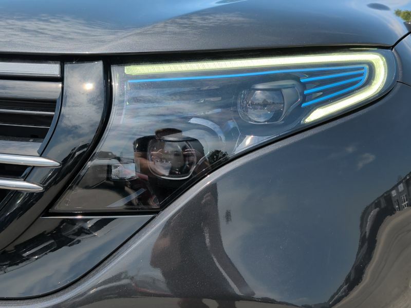 Mercedes-Benz EQC  White #16