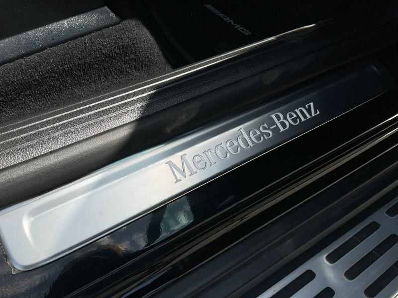 Mercedes-Benz EQE Saloon Black #31