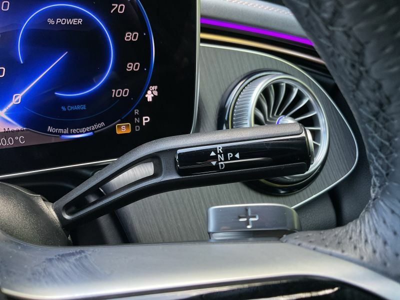 Mercedes-Benz EQE Saloon Black #36
