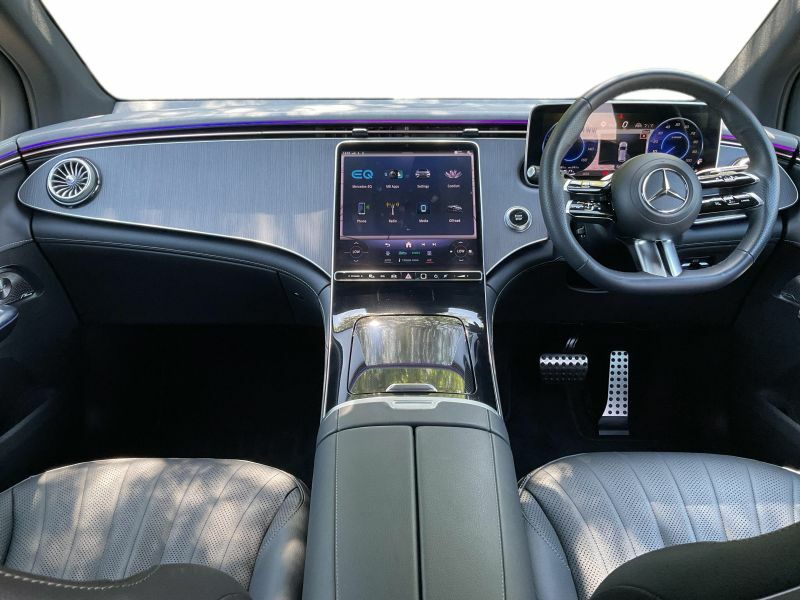 Mercedes-Benz EQE Saloon Black #7
