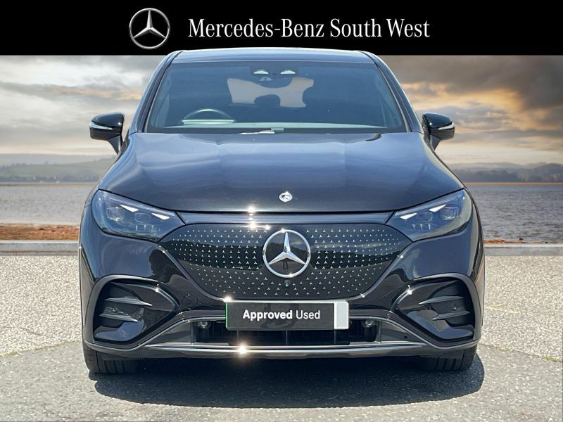 Mercedes-Benz EQE Saloon Black #11
