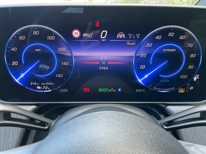 Mercedes-Benz EQE Saloon Black #6