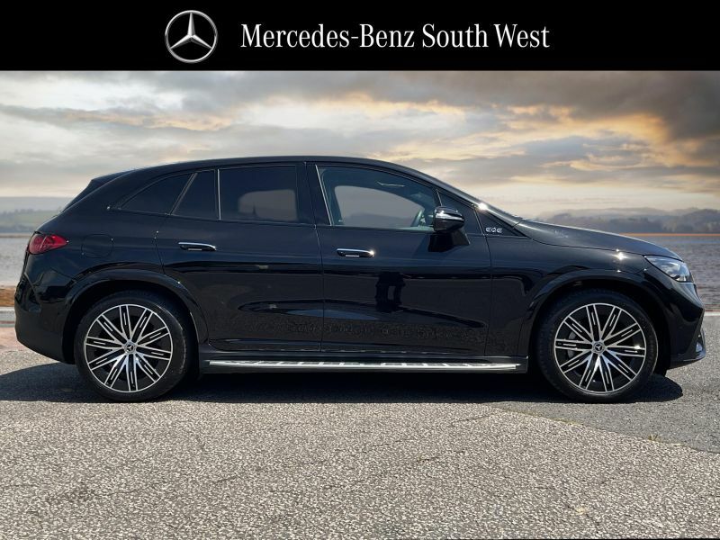 Mercedes-Benz EQE Saloon Black #3