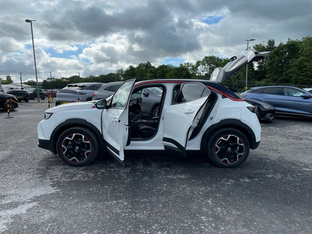 Vauxhall Mokka-e 50Kwh Sri Premium White #35