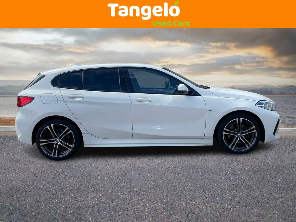 BMW 1 Series Hatchback WH70EDX White #3
