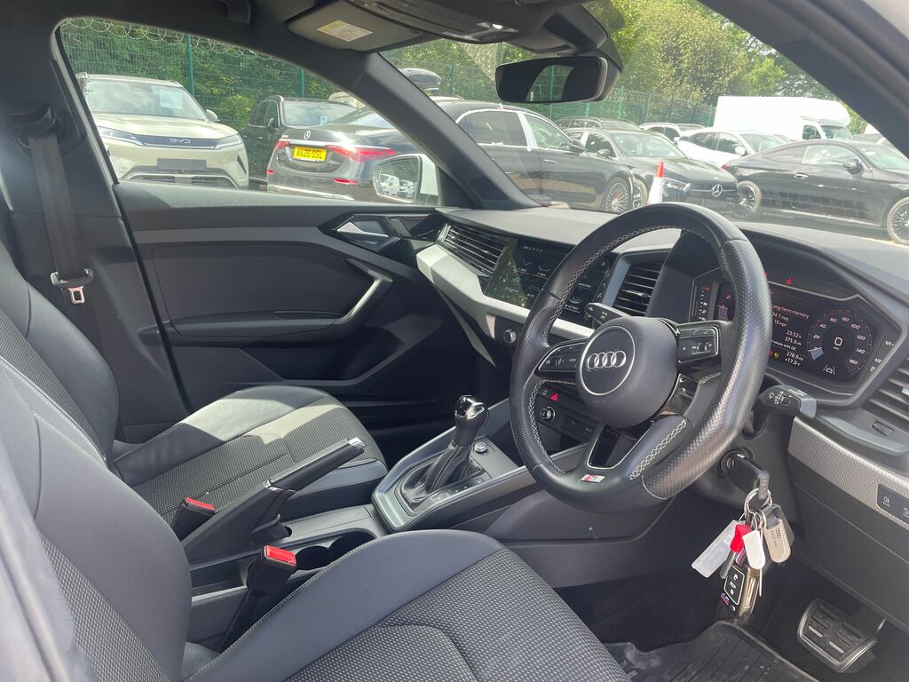 Audi A1 1.0 Tfsi 30 S Line Sportback S Tronic Euro 6 S S GM21DCU White #5