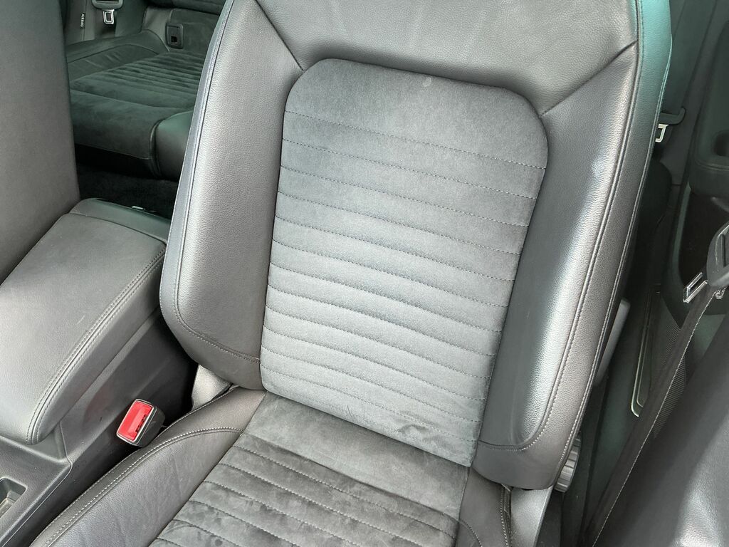 Volkswagen Passat Estate Silver #25