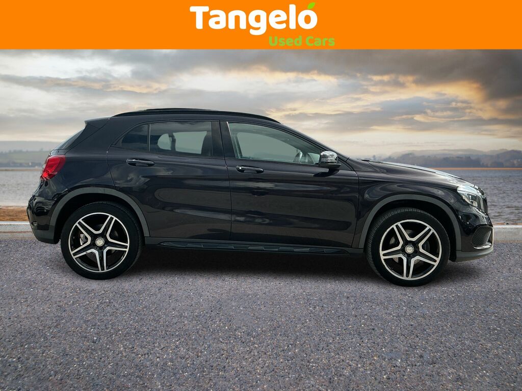 Mercedes-Benz GLA Class 2.1 Gla220d Amg Line Premium Plus 7G-dct 4Matic Purple #3