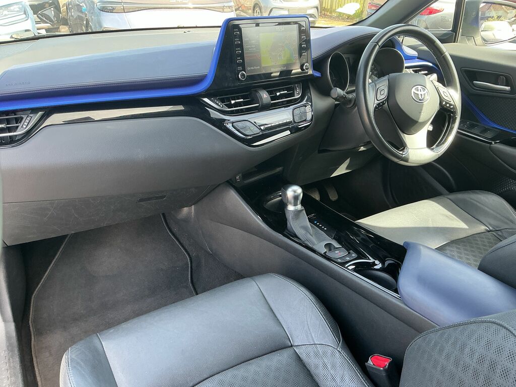 Toyota C-Hr Dynamic Blue #9