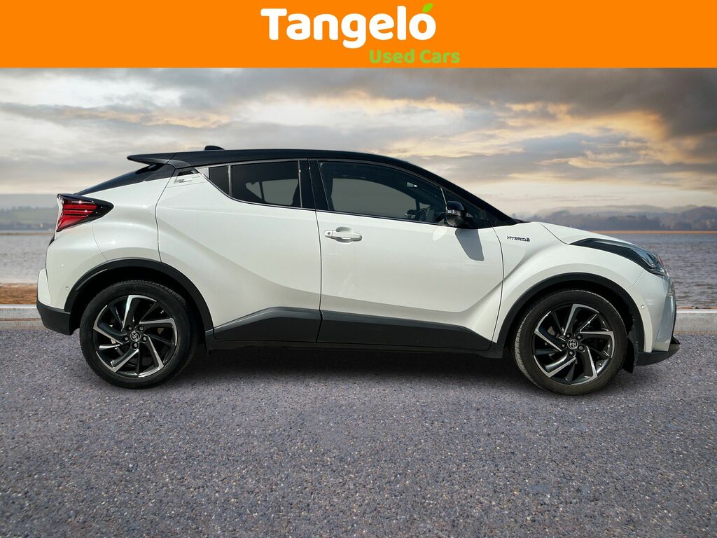 Toyota C-Hr 1.8 Vvt-h Dynamic Cvt Euro 6 S S White #3