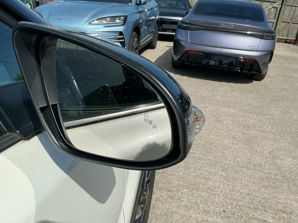 Toyota C-Hr Dynamic Blue #26
