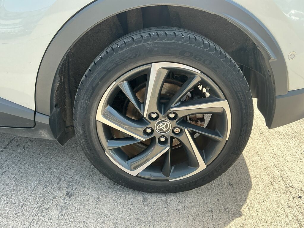 Toyota C-Hr Dynamic Blue #18