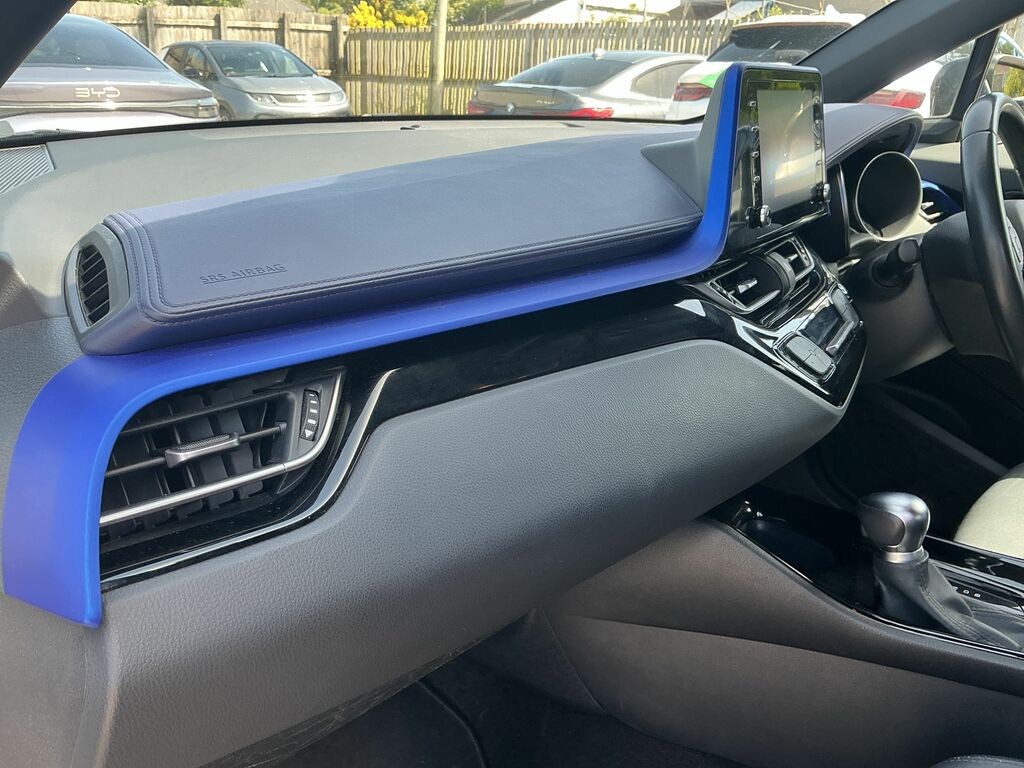 Toyota C-Hr Dynamic Blue #13