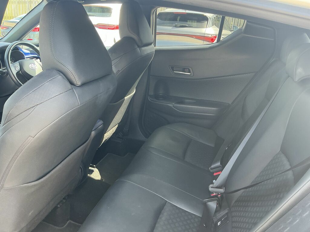 Toyota C-Hr Dynamic Blue #10