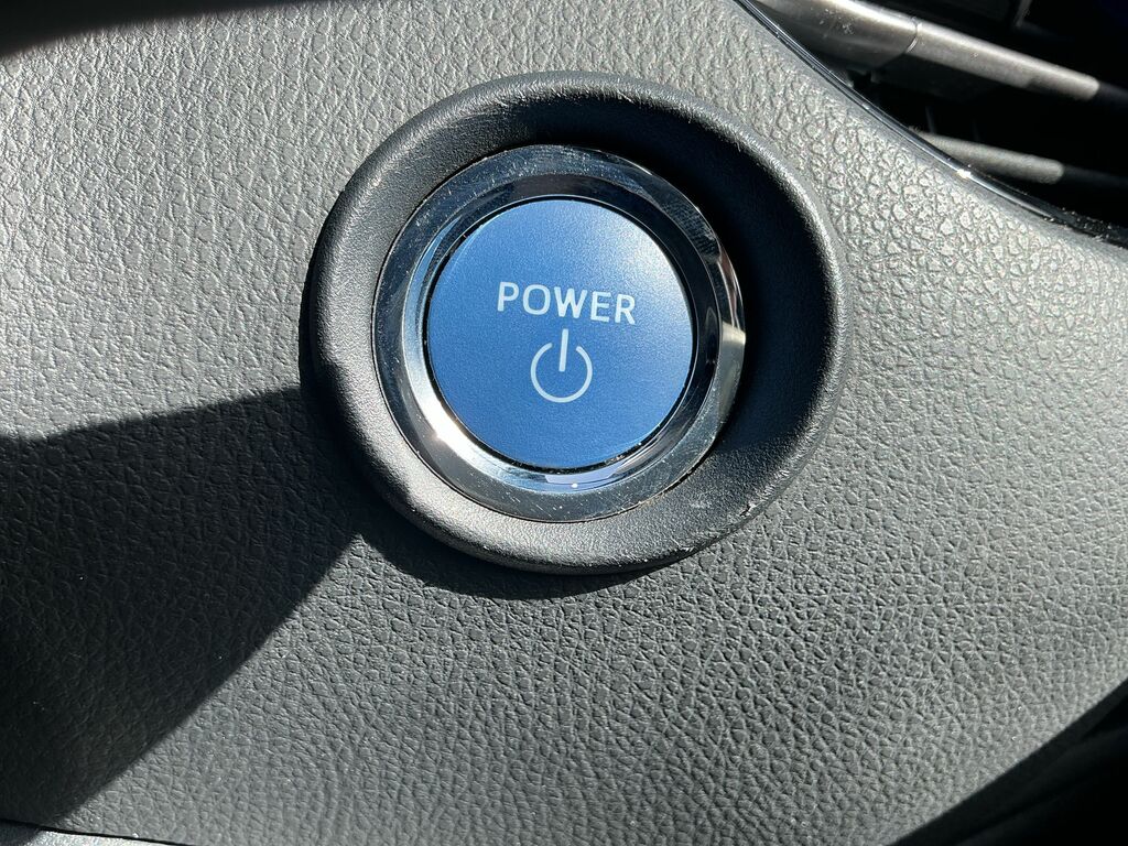 Toyota C-Hr Dynamic Blue #39