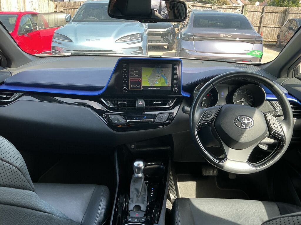 Toyota C-Hr Dynamic Blue #7