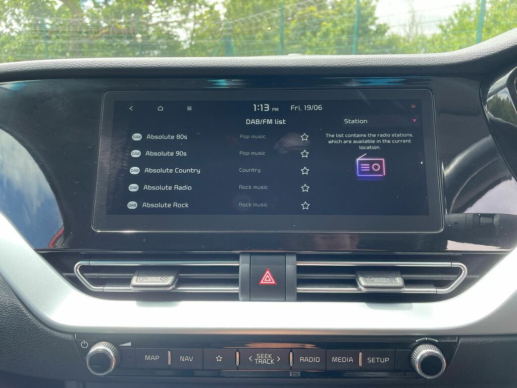 Kia e-Niro 4 Plus White #29
