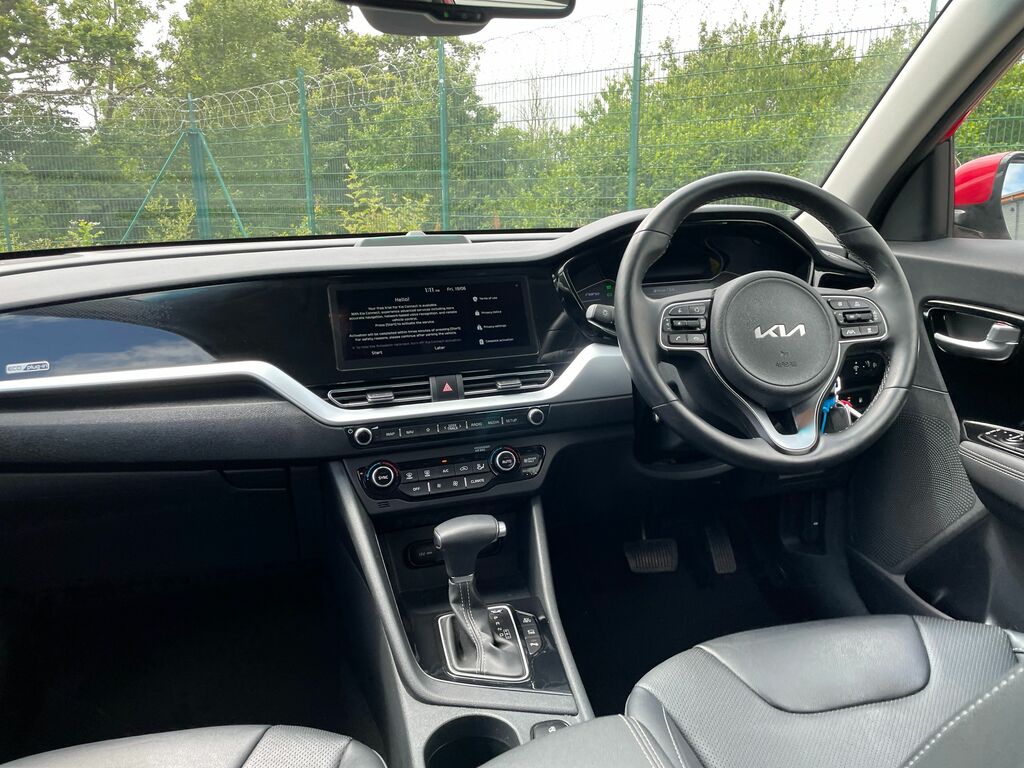 Kia e-Niro 4 Plus White #7