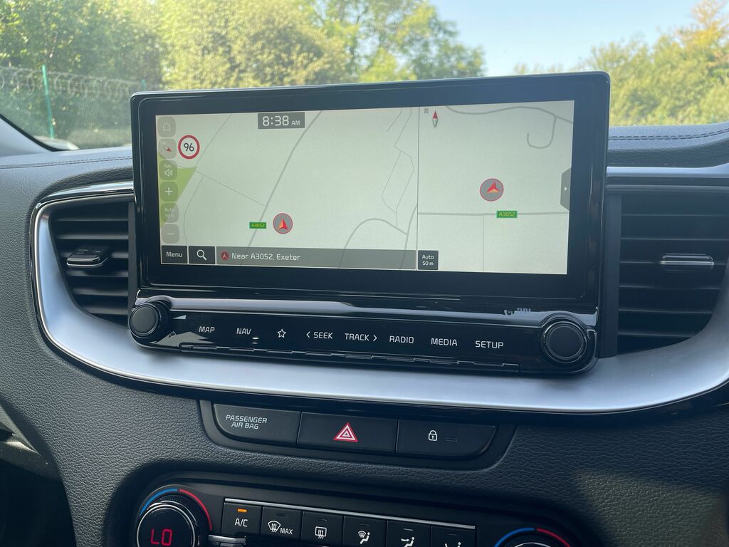 Kia Xceed 1.5T Gdi Isg 3 White #8