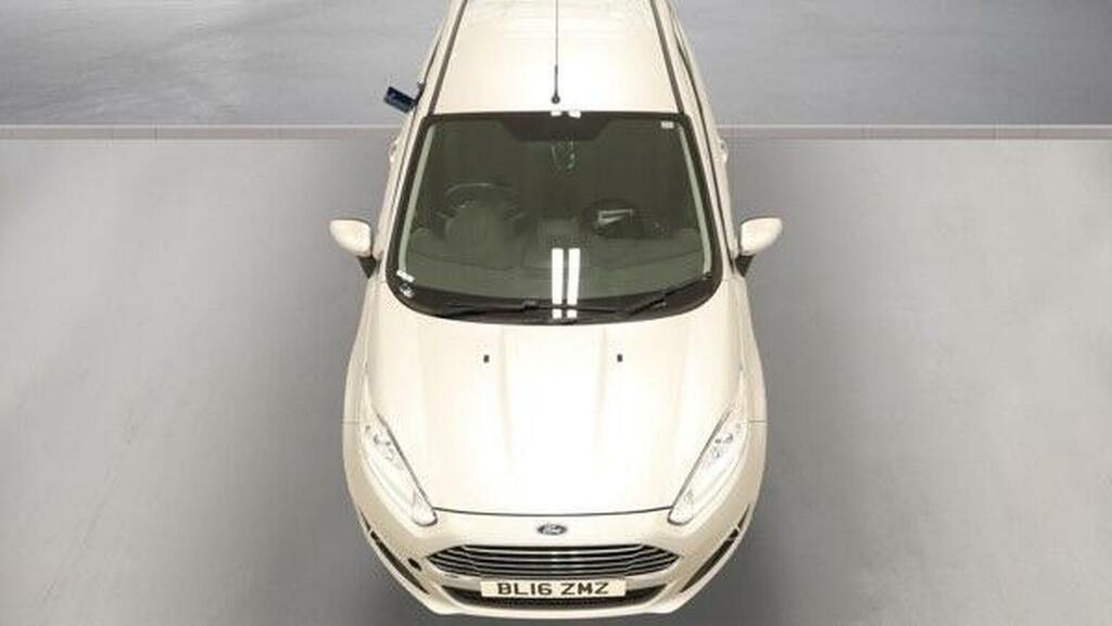 Ford Fiesta 1.25 Zetec Euro 6 BL16ZMZ Silver #2