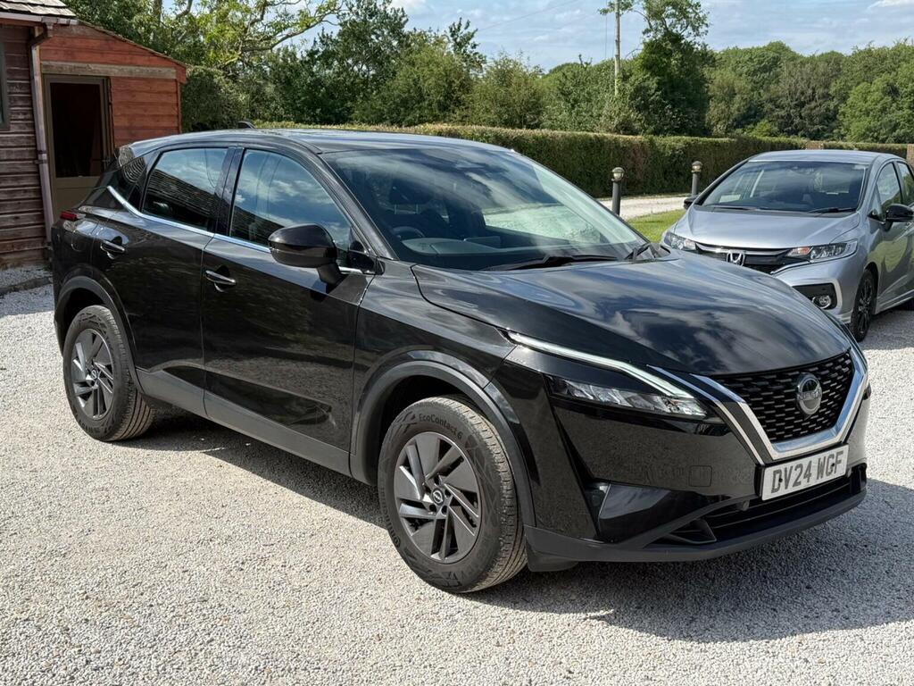 Nissan Qashqai 1.3 Dig-t Mhev Acenta Premium Euro 6 Ss DV24WGF Black