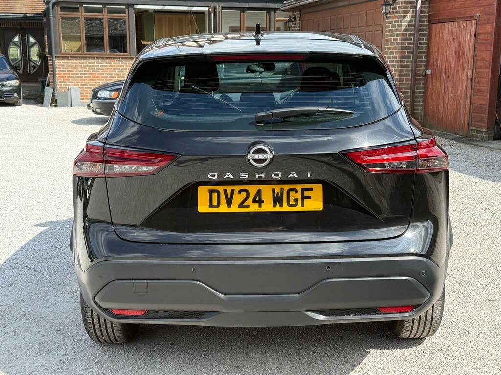 Nissan Qashqai 1.3 Dig-t Mhev Acenta Premium Euro 6 Ss DV24WGF Black #5