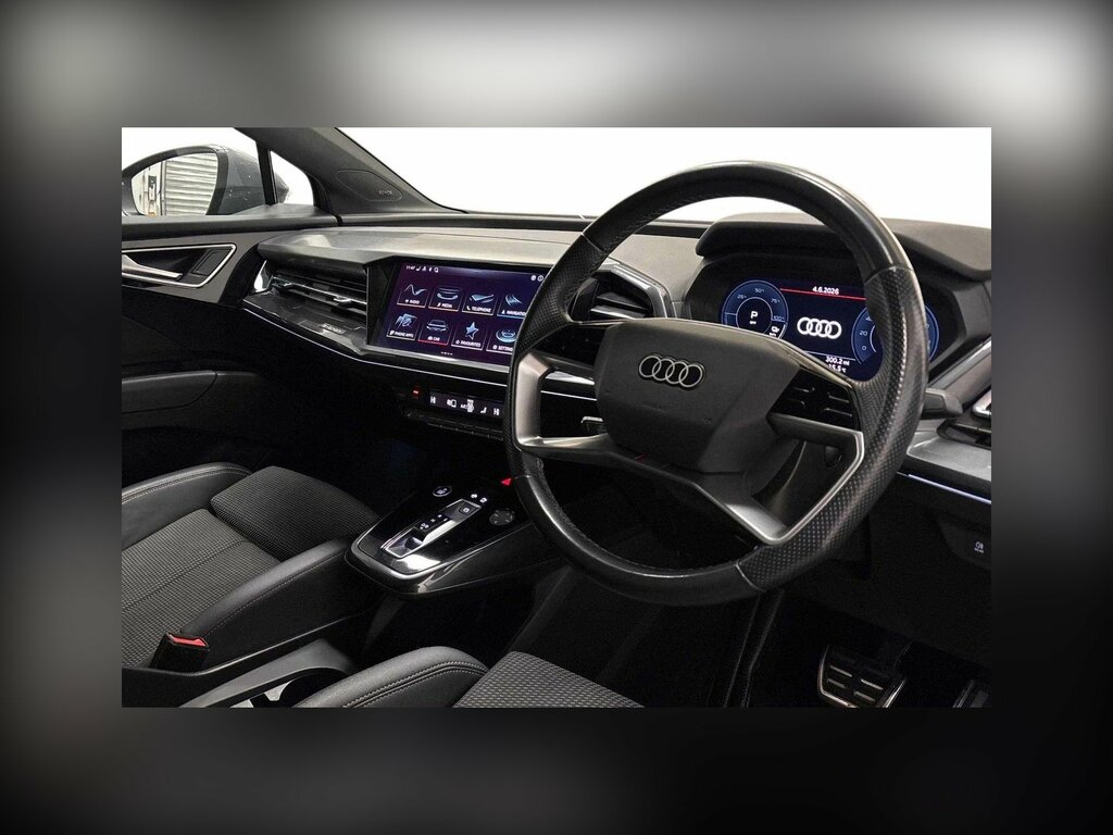 Audi Q4 E Tron 35 S Line Sportback 55Kwh 170 P Grey #5