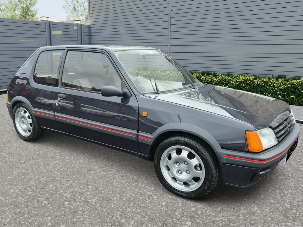 Peugeot 205 Hatchback Grey #2