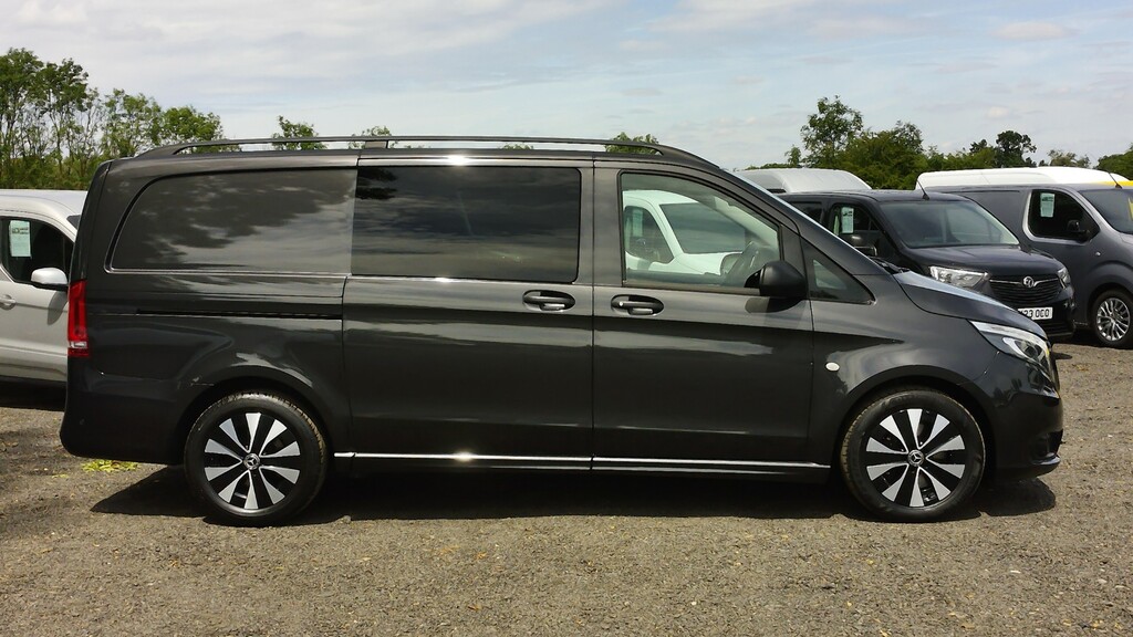 Mercedes-Benz Vito Progressive Black #12