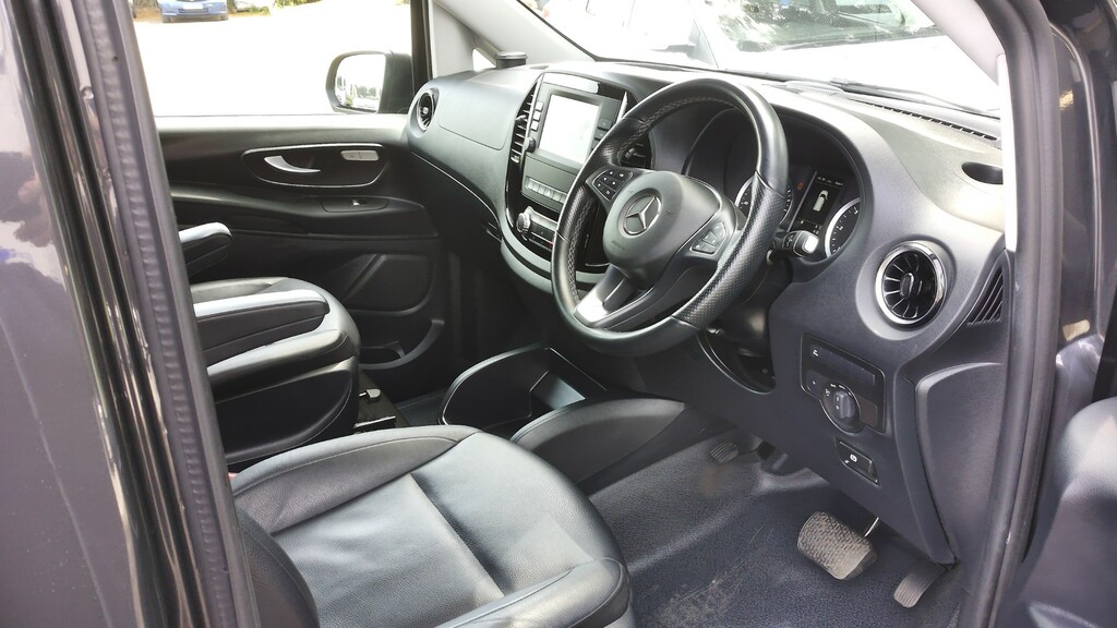 Mercedes-Benz Vito Progressive Black #14