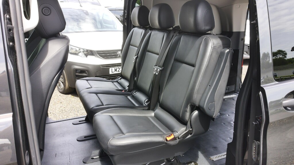 Mercedes-Benz Vito Progressive Black #18