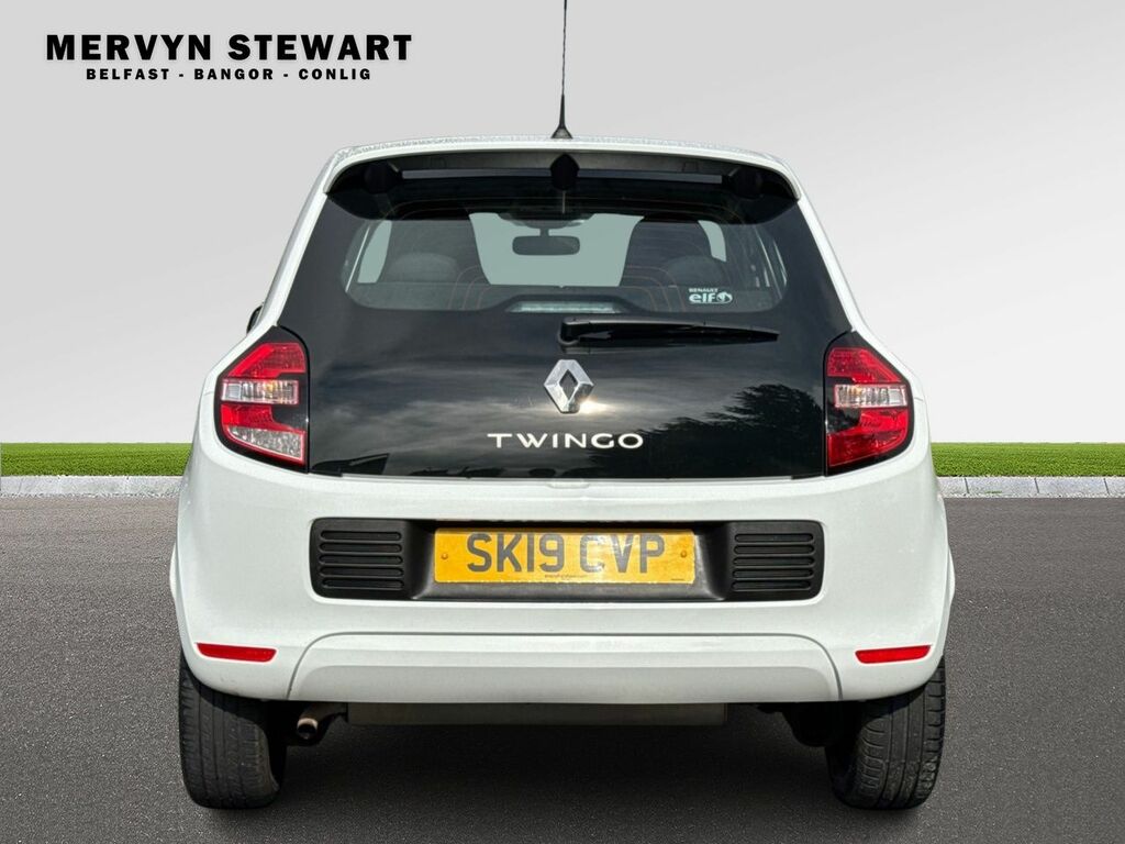 Renault Twingo Iconic Red #7