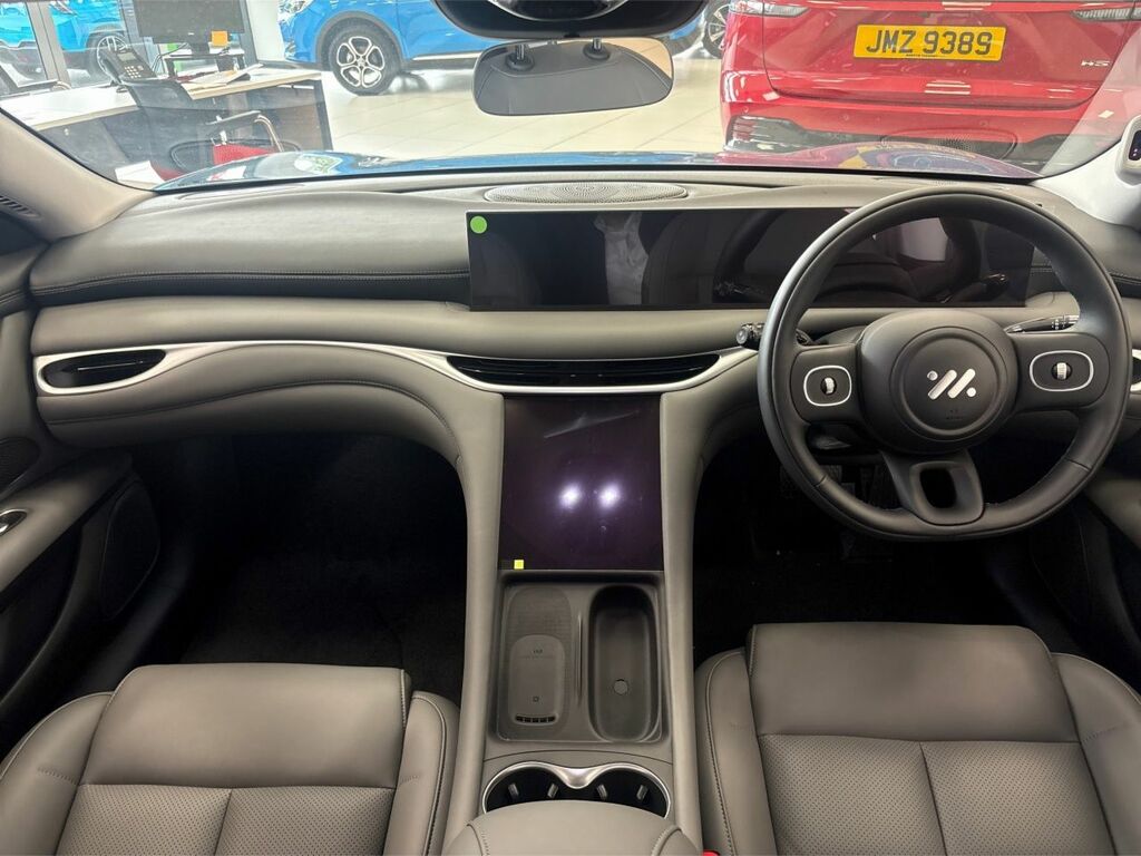 MG IM5 Saloon 100Kwh Performance Awd Blue #2