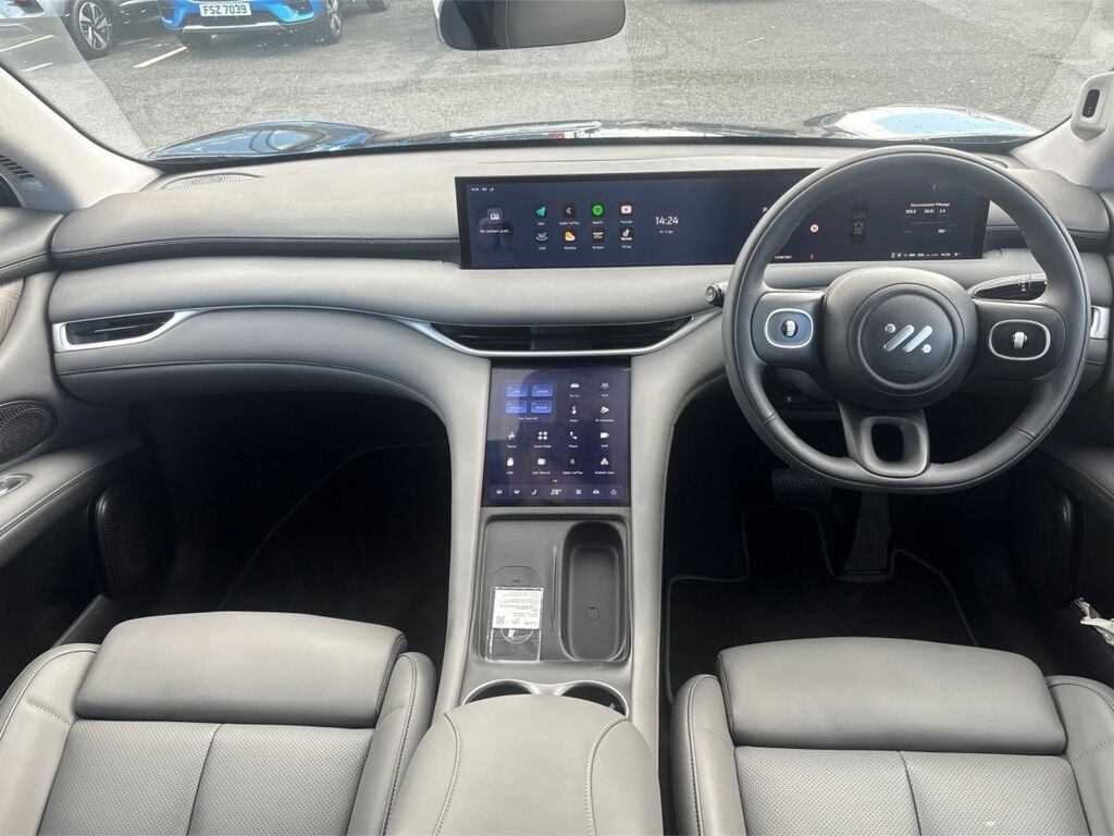 MG IM6 Suv 100Kwh Performance Ev Au Awd Black #2