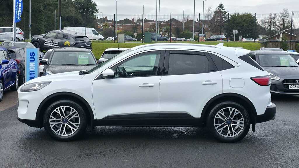 Ford Kuga Titanium Ed Eblue Mhev BYZ7526 White #4