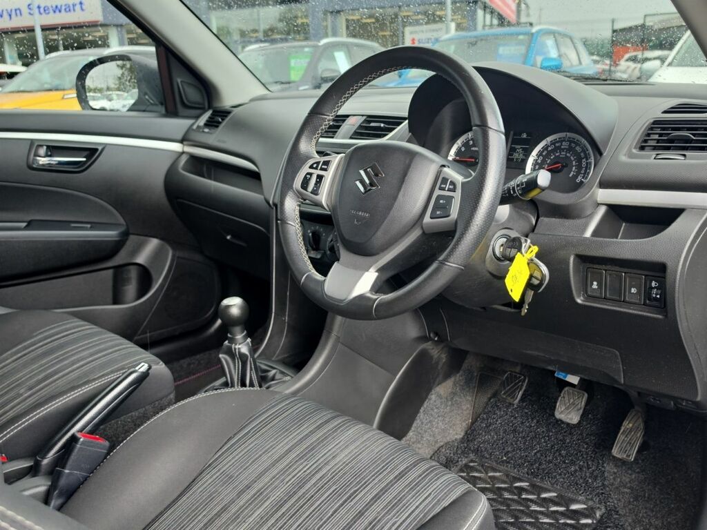 Suzuki Swift Swift Sz-t Boosterjet Red #11