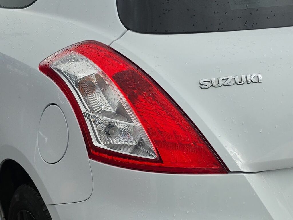 Suzuki Swift Swift Sz-t Boosterjet Red #25