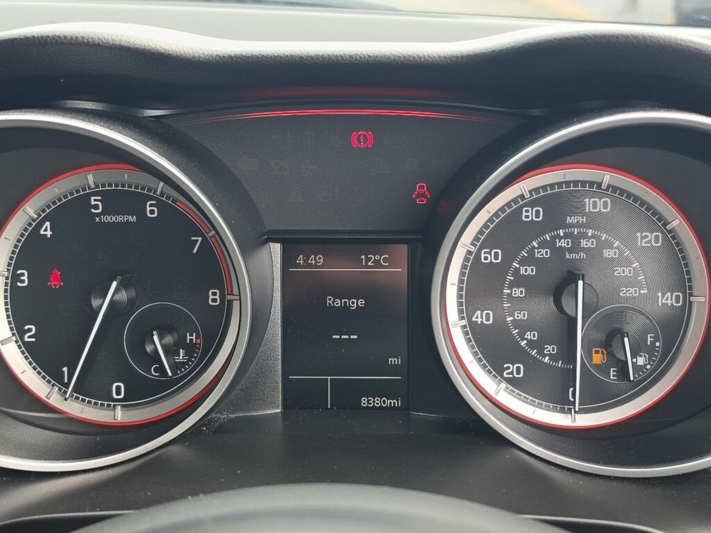Suzuki Swift 1.2 Dualjet 83 12V Hybrid Sz5 Red #17
