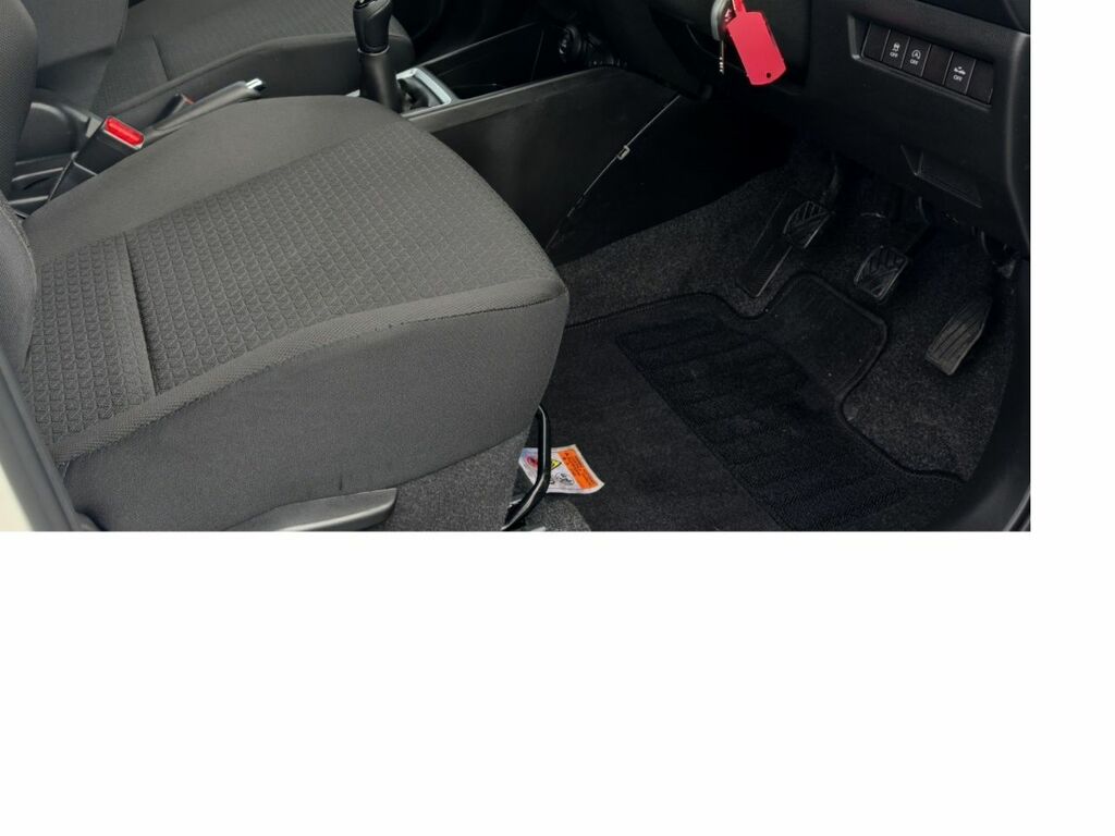 Suzuki Swift 1.2 Dualjet 83 12V Hybrid Sz5 Red #13