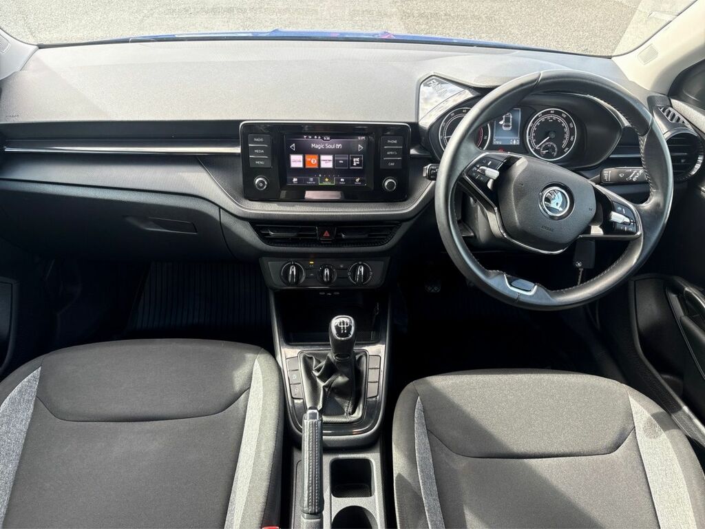 Skoda Fabia Se Comfort 1.0 Mpi 80 Ps 5G Man 2023 Blue #2