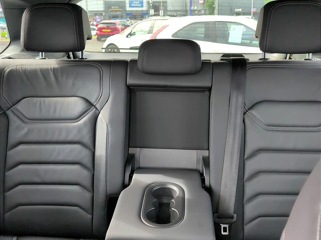 Volkswagen Touareg 3.0 V6 Tdi 4Motion R-line Tech Tip Grey #32