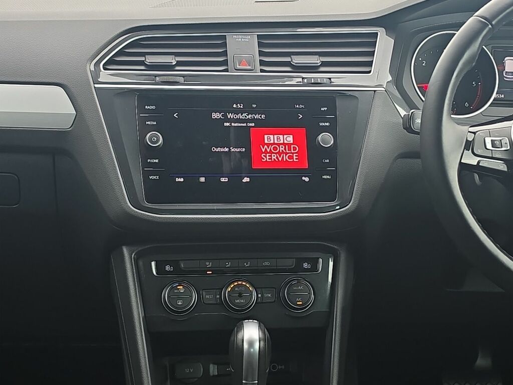 Volkswagen Tiguan  White #21