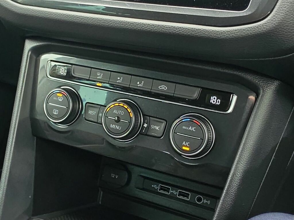 Volkswagen Tiguan  White #22