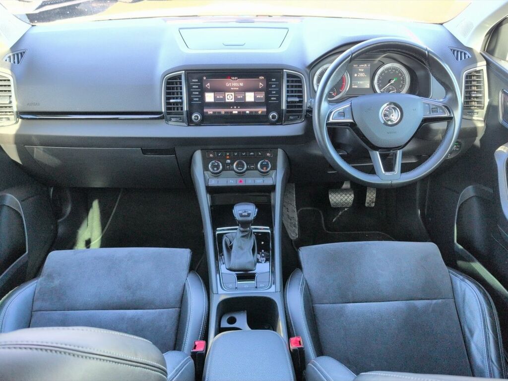 Skoda Karoq Se L 1.0 Tsi 115 Ps Dsg White #2