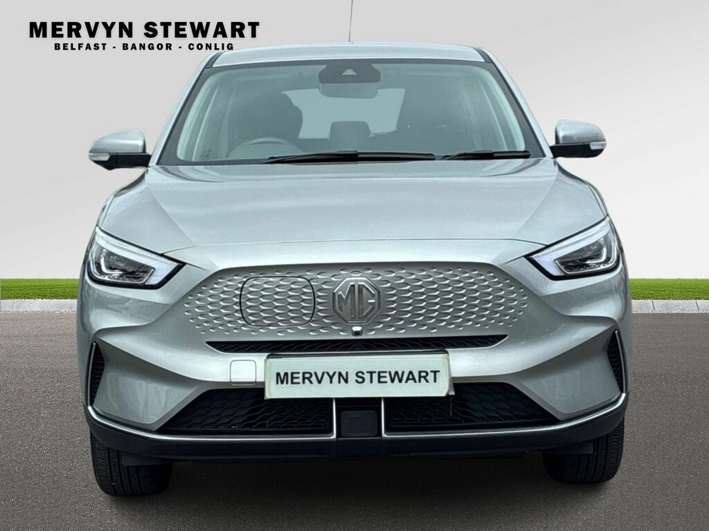 MG ZS Hat Se Ev Au Silver #3